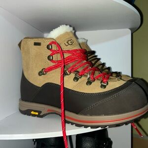 UGG Tan and Dark Brown Boots with Red Laces size 7